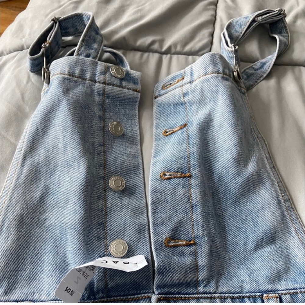 PacSun - Picture 2 of 6